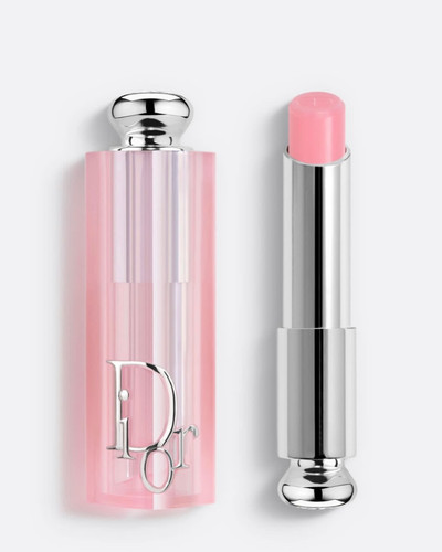 بالم لب دیور همزمان محصول مراقبت لب و آرایشی سبک است