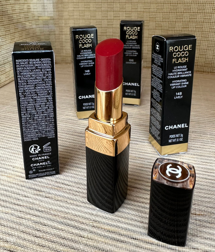 رژ لب شارلوت رنگ شماره ۱۶ SCARLET ROUGE